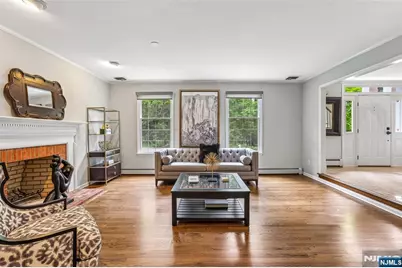 10 Wood Hollow Trail, Upper Saddle River, NJ 07458 - Photo 5
