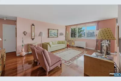 6040 Boulevard E 5D #5D, West New York, NJ 07093 - Photo 7