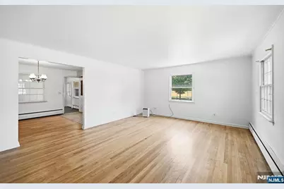427 Warwick Turnpike, West Milford, NJ 07421 - Photo 5
