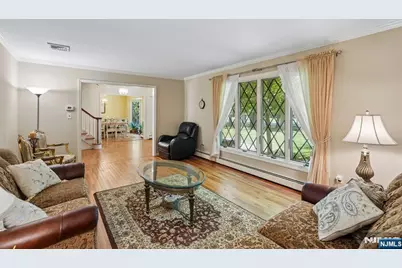 27 Chestnut Avenue, Old Tappan, NJ 07675 - Photo 7