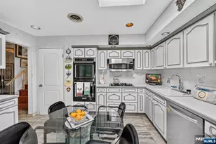 1230 Duncan Rd, Fort Lee, NJ 07024 - Photo 11