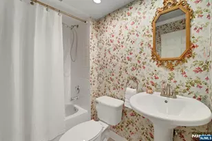 105 Roseland Ave 1601, Caldwell, NJ 07006 - Photo 31