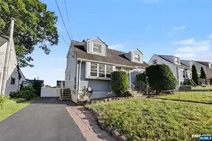 68 16th Ave, Elmwood Park, NJ 07407 - Photo 5