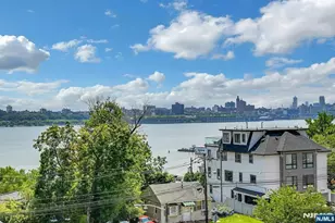 9 Yorkview Dr A3, Edgewater, NJ 07020 - Photo 35