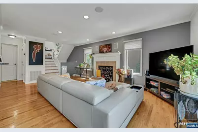 9 Yorkview Drive A3 #A3, Edgewater, NJ 07020 - Photo 5