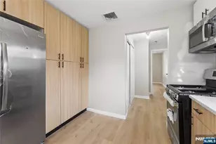 478 Riverside Terrace, Rutherford, NJ 07070 - Photo 23