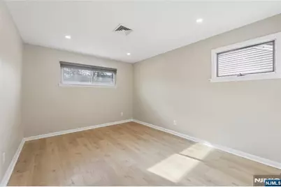 478 Riverside Terrace, Rutherford, NJ 07070 - Photo 37