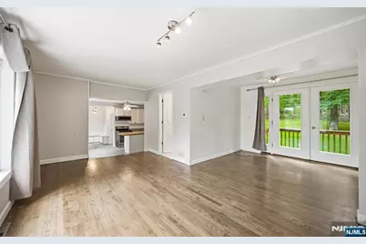 312 Lakeview Drive, Newton, NJ 07860 - Photo 5
