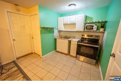78-80 Milford Avenue, Newark, NJ 07108 - Photo 21