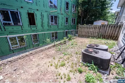 78-80 Milford Avenue, Newark, NJ 07108 - Photo 27