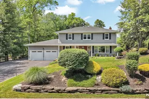 21 Tulip Terrace, Wayne, NJ 07470 - Photo 1