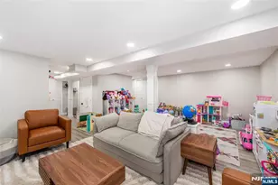 112 Lafayette Ave, Washington Township, NJ 07676 - Photo 19
