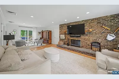 10 Marcotte Lane, Tenafly, NJ 07670 - Photo 19