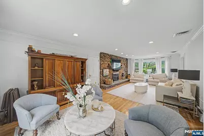 10 Marcotte Lane, Tenafly, NJ 07670 - Photo 21