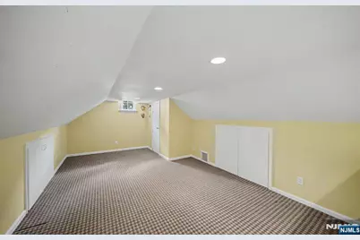9 Woodland Park Drive, Tenafly, NJ 07670 - Photo 27
