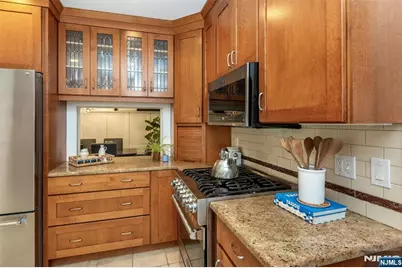 73 Hawthorne Avenue, Glen Ridge, NJ 07028 - Photo 27