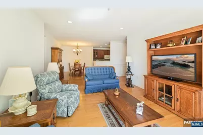 1305 Gatherings Drive, Haledon, NJ 07508 - Photo 11