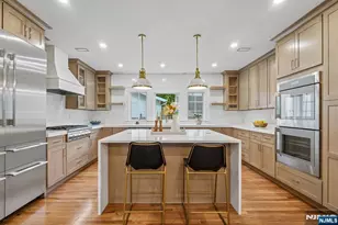 146 Sherman Ave, Glen Ridge, NJ 07028 - Photo 9