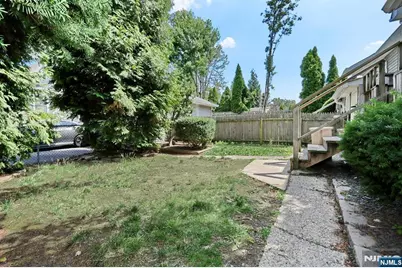 21 Haring Street, Bergenfield, NJ 07621 - Photo 31