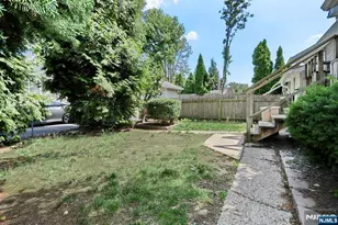 21 Haring St, Bergenfield, NJ 07621 - Photo 31