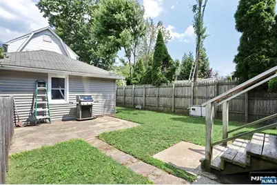 21 Haring Street, Bergenfield, NJ 07621 - Photo 33