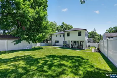 457 Lincoln Drive, Paramus, NJ 07652 - Photo 47