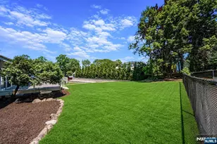 128 Beverly Rd, Fairfield, NJ 07004 - Photo 11