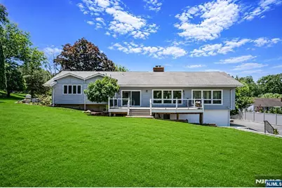 128 Beverly Road, Fairfield, NJ 07004 - Photo 9