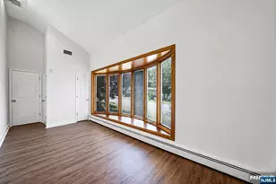 128 Beverly Rd, Fairfield, NJ 07004 - Photo 31