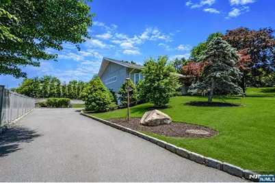 128 Beverly Road, Fairfield, NJ 07004 - Photo 3