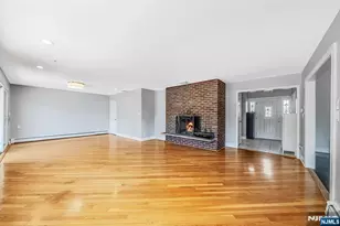 128 Beverly Rd, Fairfield, NJ 07004 - Photo 23