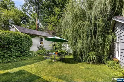 17 Madison Street, Glen Ridge, NJ 07028 - Photo 33
