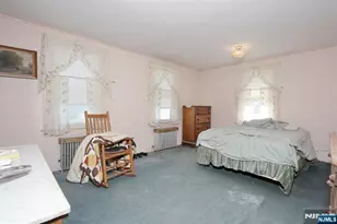 105 Sherwood Ave, Mahwah, NJ 07430 - Photo 13