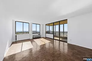 200 Winston Dr 2120, Cliffside Park, NJ 07010 - Photo 21
