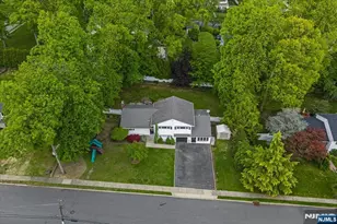 9 Linden Ln, Wayne, NJ 07470 - Photo 35