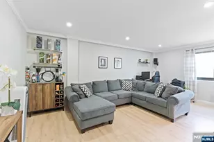 25 Grand Ave 1E, Hackensack, NJ 07601 - Photo 3