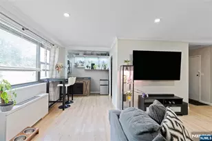 25 Grand Ave 1E, Hackensack, NJ 07601 - Photo 5