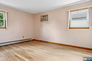 27 - 29 Crystal St, North Arlington, NJ 07031 - Photo 21