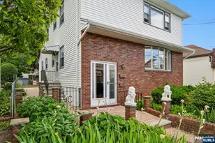 27 - 29 Crystal St, North Arlington, NJ 07031 - Photo 3