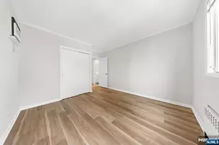 271 Travers Pl, Lyndhurst Township, NJ 07071 - Photo 15