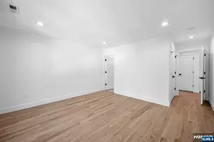 408 Terhune Ave, Paramus, NJ 07652 - Photo 41
