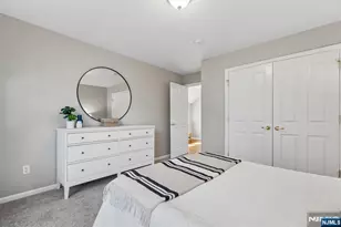 7 Holly Ct, Bloomfield, NJ 07003 - Photo 23