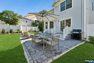 7 Holly Ct, Bloomfield, NJ 07003 - Photo 33