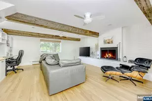 39 Hollis Dr, Ho Ho Kus, NJ 07423 - Photo 9