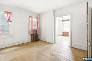 205 Beacon Ave, Jersey City, NJ 07306 - Photo 7