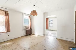 205 Beacon Ave, Jersey City, NJ 07306 - Photo 13