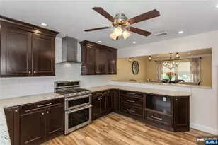 512 Lyster Ave, Saddle Brook Township, NJ 07663 - Photo 11