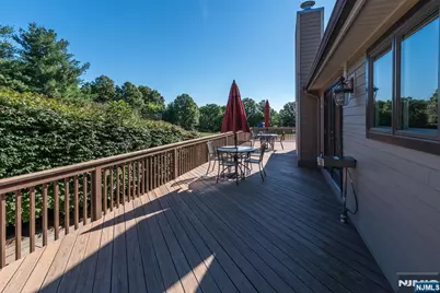 227 Westervelt Lane, Mahwah, NJ 07430 - Photo 43