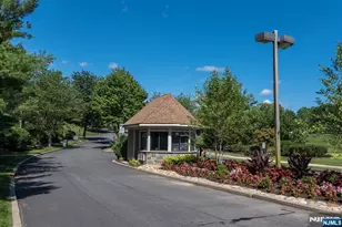 227 Westervelt Ln, Mahwah, NJ 07430 - Photo 41