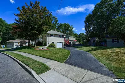 30 Heather Lane, Bloomingdale, NJ 07403 - Photo 19